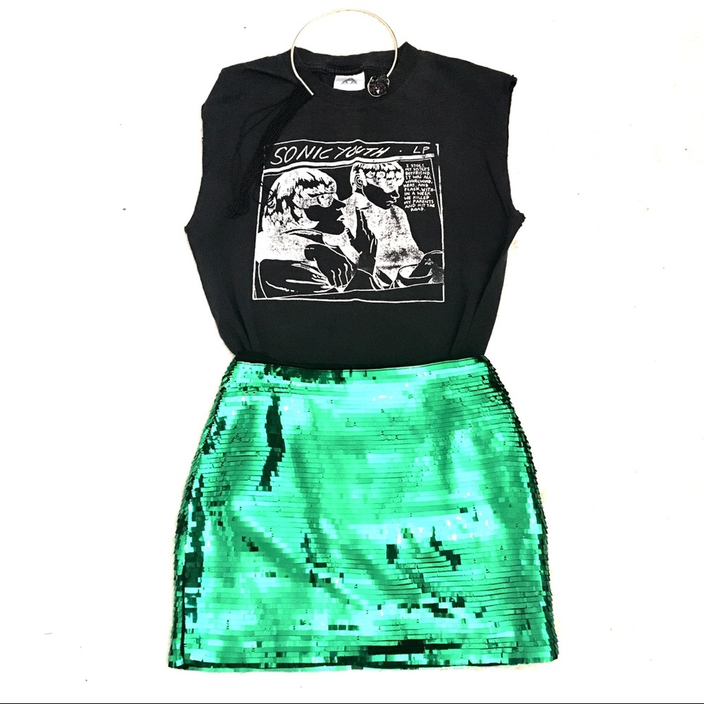 **BNWT KELLY GREEN SHIFT SPARKLE SKIRT***